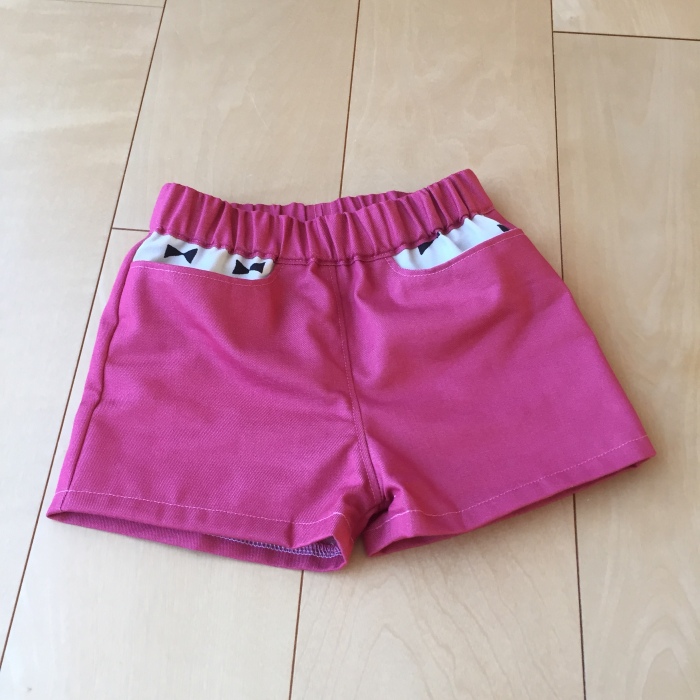ホットパンツ　ピンク