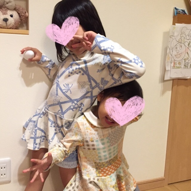 丸衿ペプラムＴ　姉妹おそろい　着画