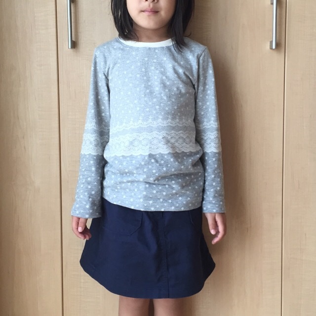 まいにちＴシャツ　１２０　パネルレース柄　着画